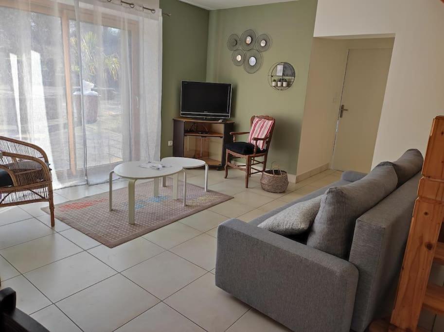 La Maison Des Chevreuils Plouigneau Ngoại thất bức ảnh